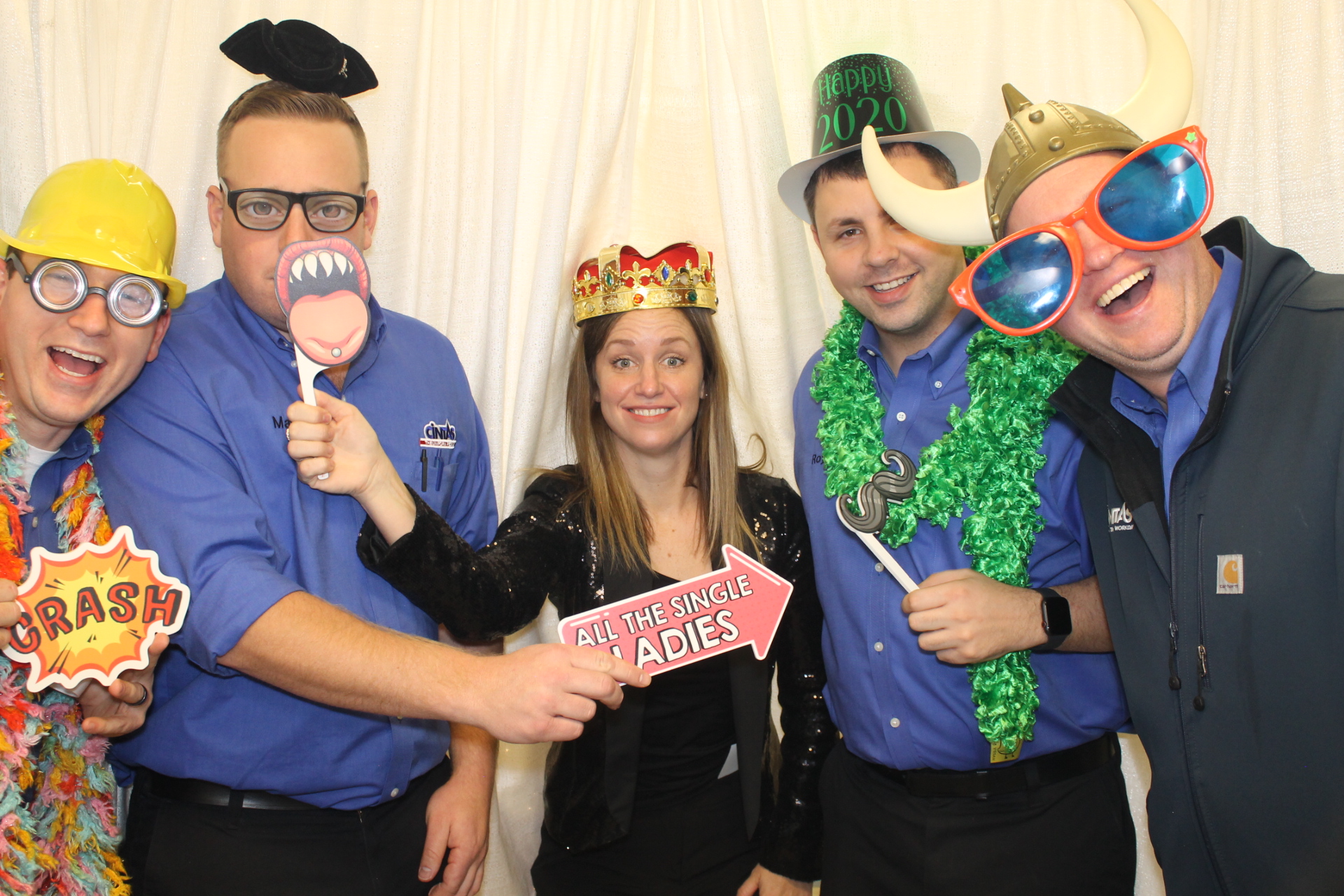 Cintas NYE Party | View more photos from the event at gallery.photoboothcincy.com/u/PhotoBoothCincy/Cintas-NYE-Party-0